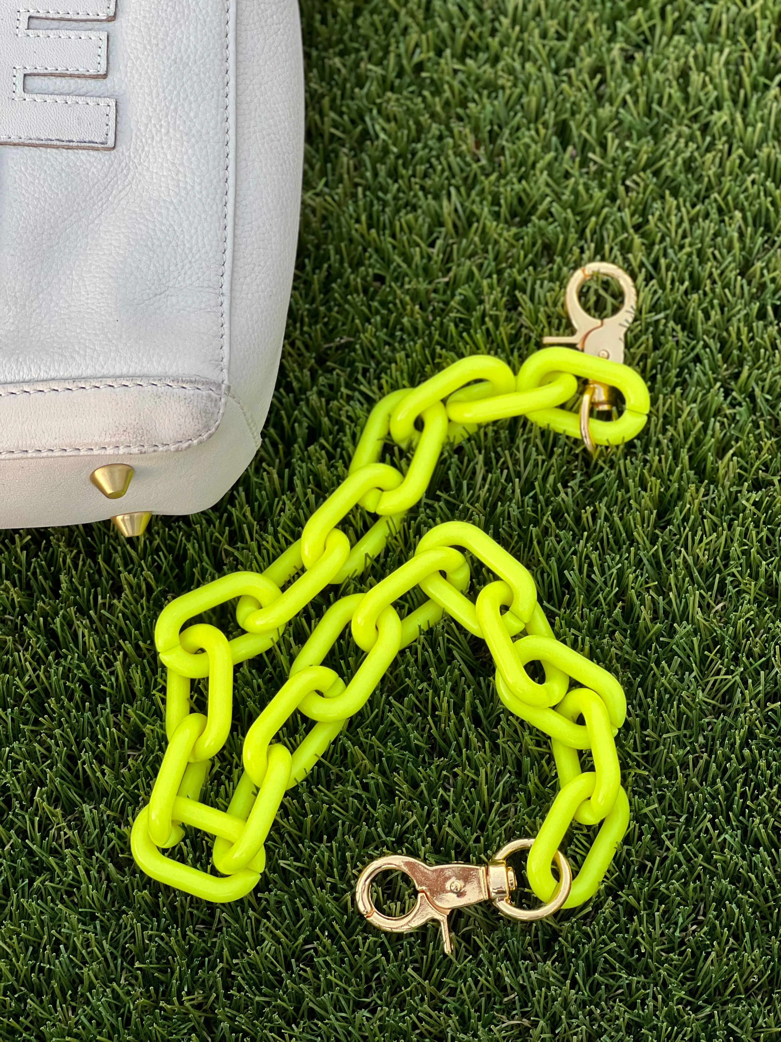 Jules Statement Chain (Neon Yellow)