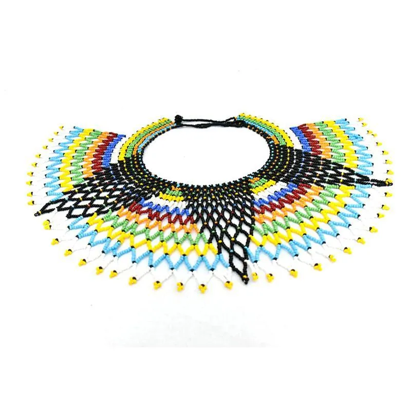 Malikia Short Beaded Bib Necklace 01