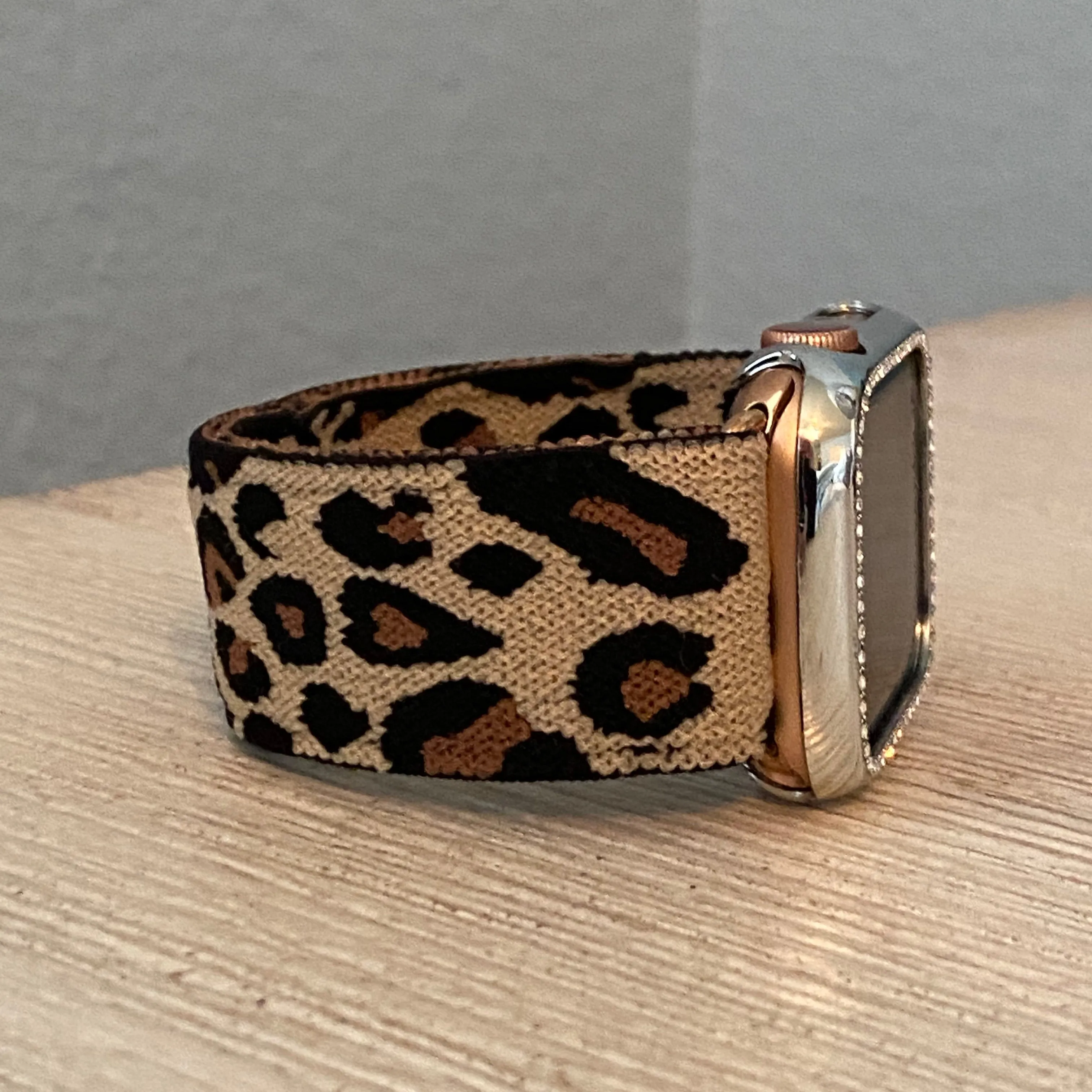 Stretchable Elastic Leopard Print Band For Apple Watch Two Colors Available